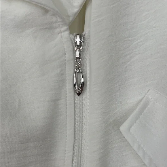 Elegant White Women's Blazer - Picture 4 of 5